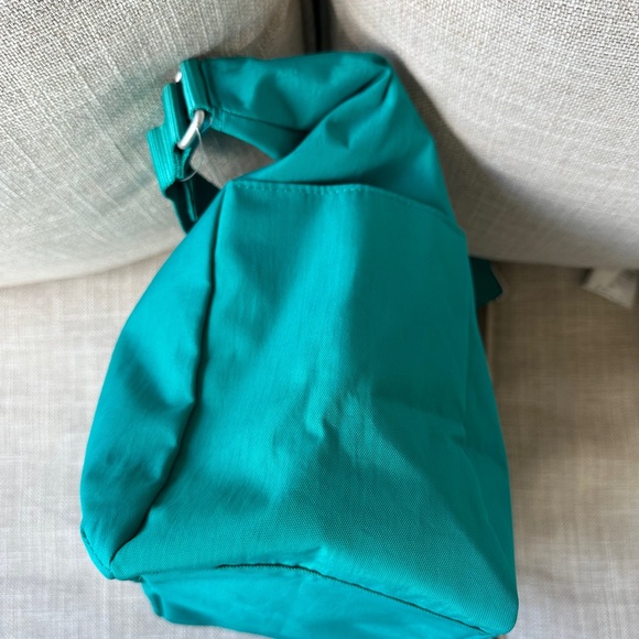 Baggalini nylon crossbody bag NWOT - Picture 4 of 17